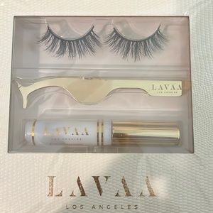 Lavaa Lashes w/application tool & glue